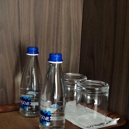 Qama Hotel Prisztina Zewnętrze zdjęcie